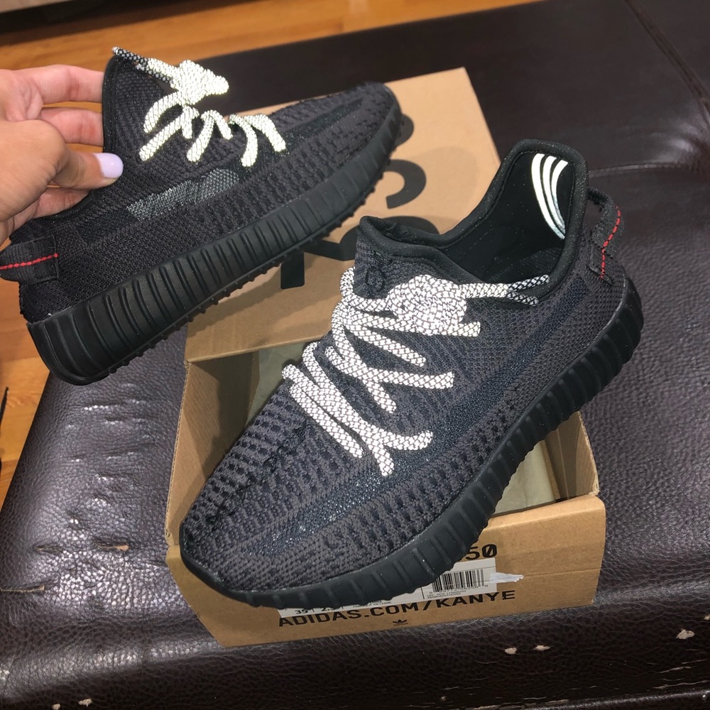 Yeezys Grade School 3Y